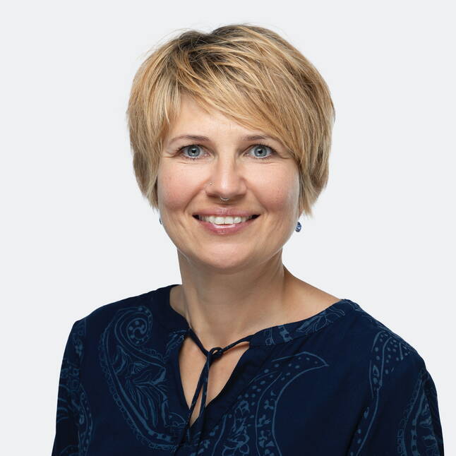 Chiara Aeberhard, Praxisassistentin, Praxis Bern Chiara Aeberhard, Praxisassistentin, Praxis Bern