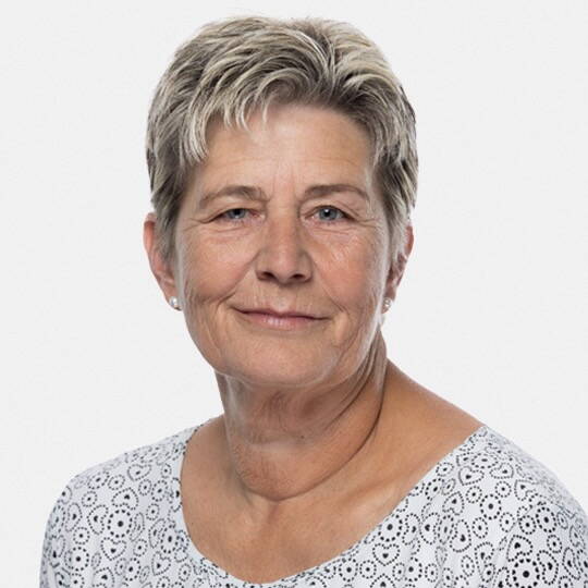 Rupien Alexandra, med. Masseurin, Praxis Thun Bild Ruppen Alexandra